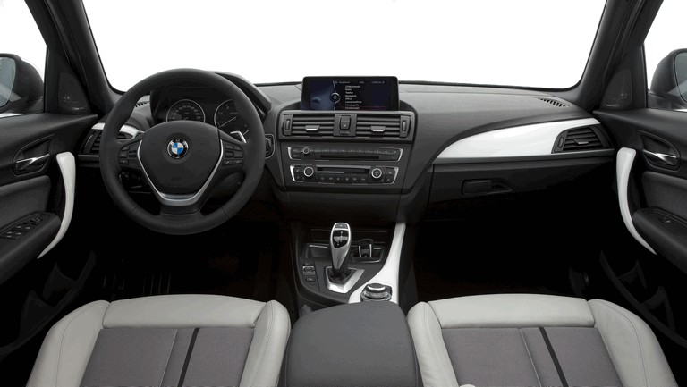 2011 BMW 120d urban line 306243