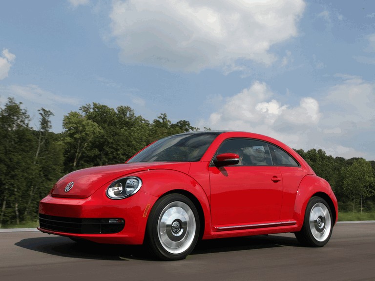 2011 Volkswagen Beetle - USA version 311023