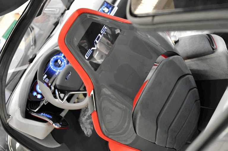 2011 Ford Evos concept 313899