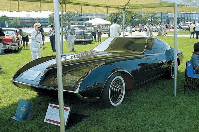 1977 Pontiac Phantom 482339