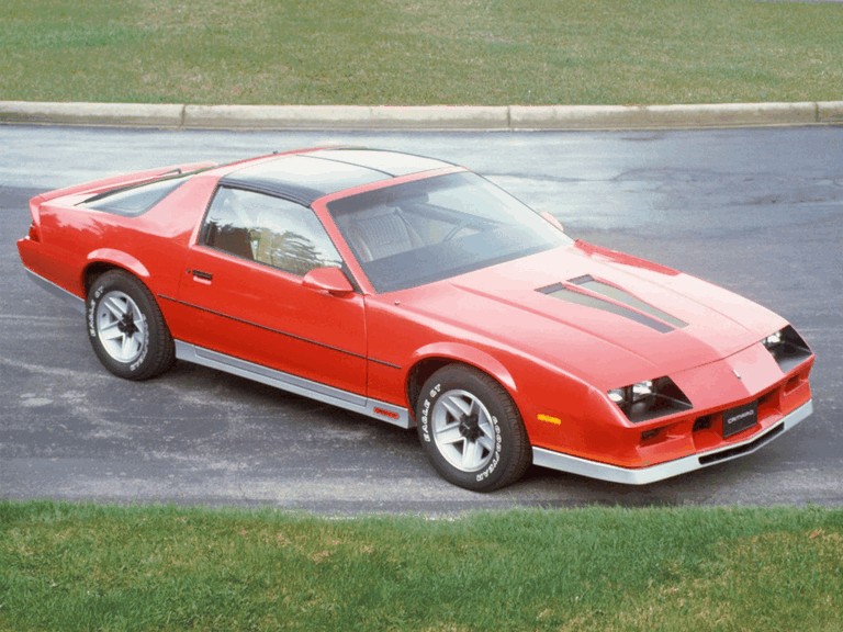 1982 Chevrolet Camaro Z28 T-Top - Free high resolution car images