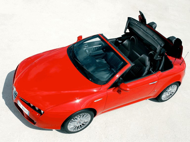 2006 Alfa Romeo Spider 210496