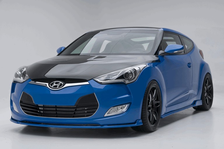 2011 Hyundai Veloster by PM Lifestyle 320440