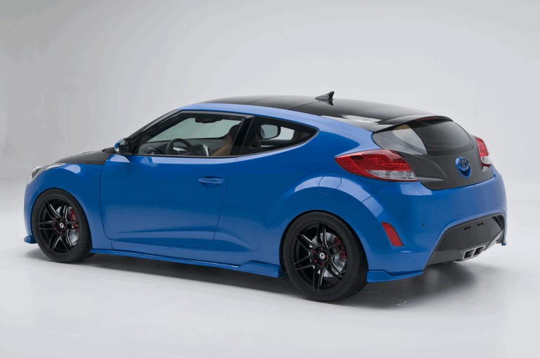 2011 Hyundai Veloster by PM Lifestyle 320455