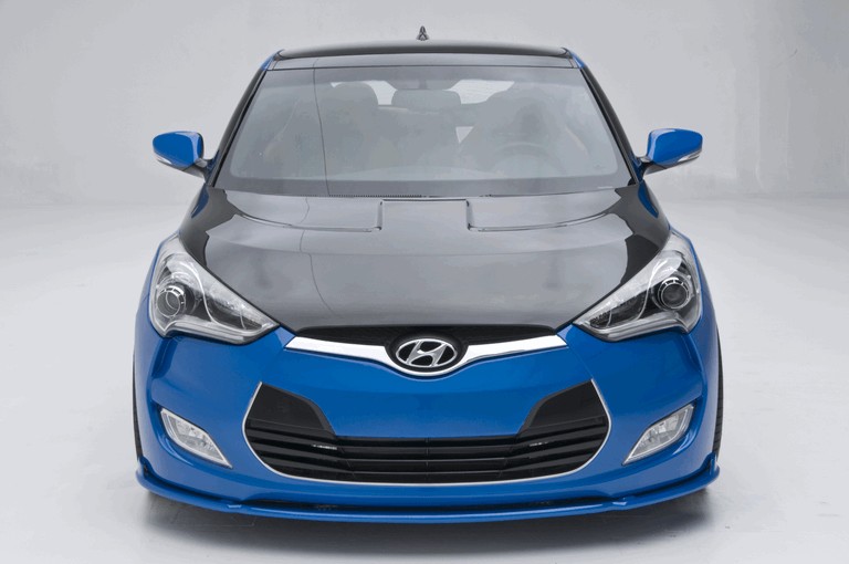 2011 Hyundai Veloster by PM Lifestyle 320472