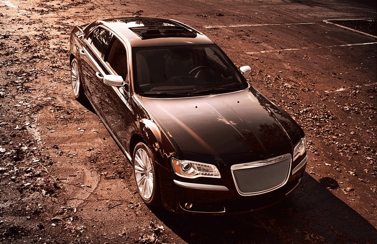 2012 Chrysler 300 Luxury Series 326738