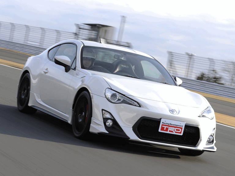 2012 Toyota GT 86 by TRD 329254