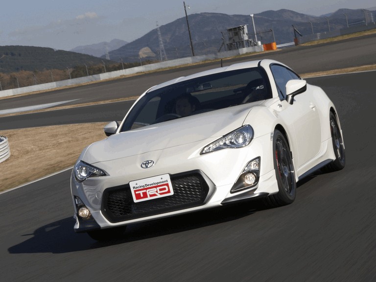 2012 Toyota GT 86 by TRD 329255