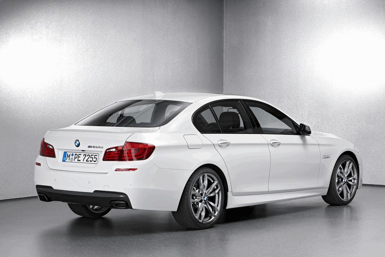 2012 BMW M550d xDrive 335999