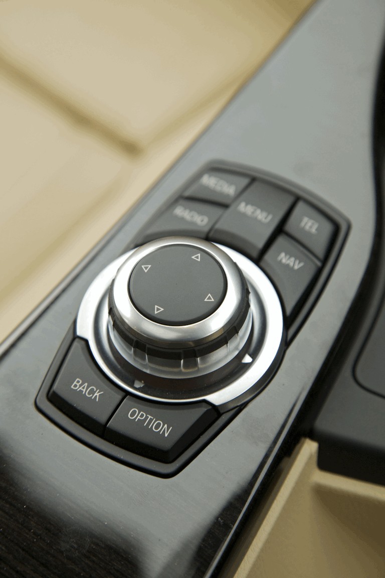 2012 BMW 335i Luxury - UK version 333002