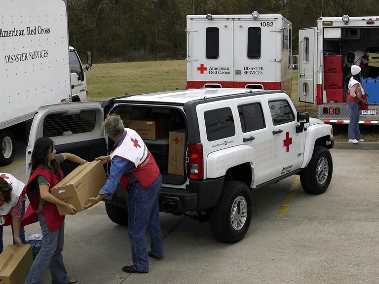 2006 Hummer H3 American Red Cross 212004
