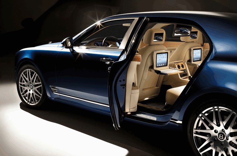 2012 Bentley Mulsanne with Executive Interior 336365